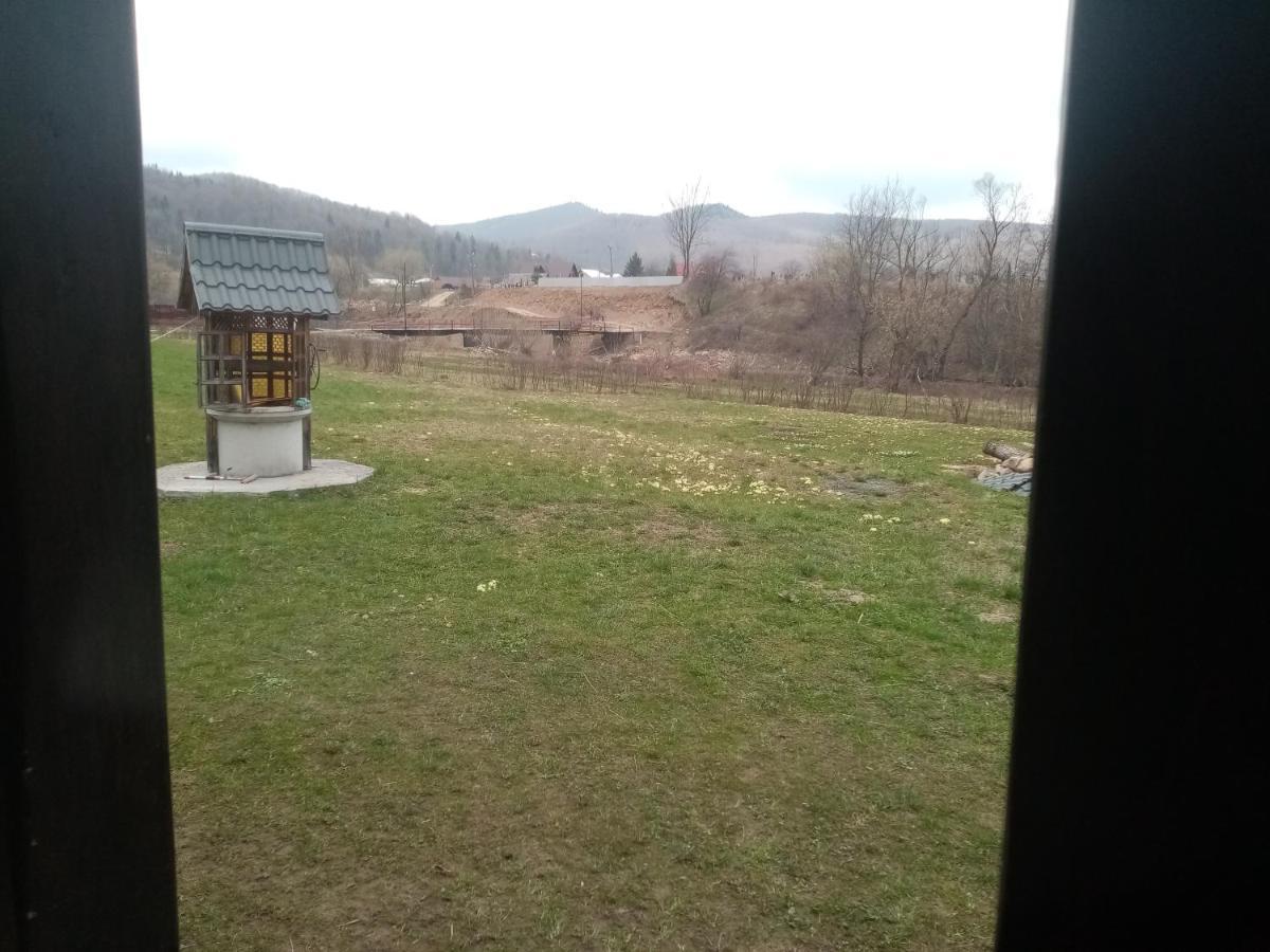 Садиба Федорчуків За Рікою1 Sheshory Exteriör bild