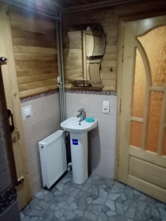 Садиба Федорчуків За Рікою1 Sheshory Exteriör bild